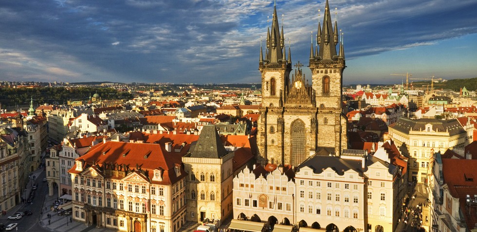 A trip to the Astronomical Clock
Start your tour of Prague with the finest hours in Prague.